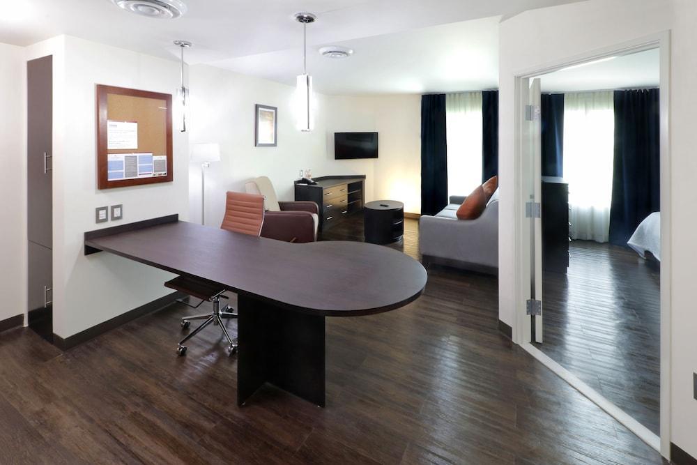 Candlewood Suites - Celaya By Ihg Exterior foto