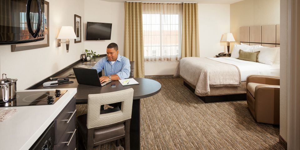 Candlewood Suites - Celaya By Ihg Exterior foto