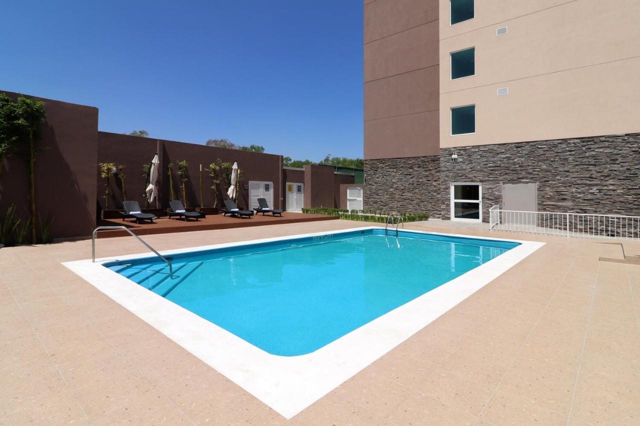Candlewood Suites - Celaya By Ihg Exterior foto
