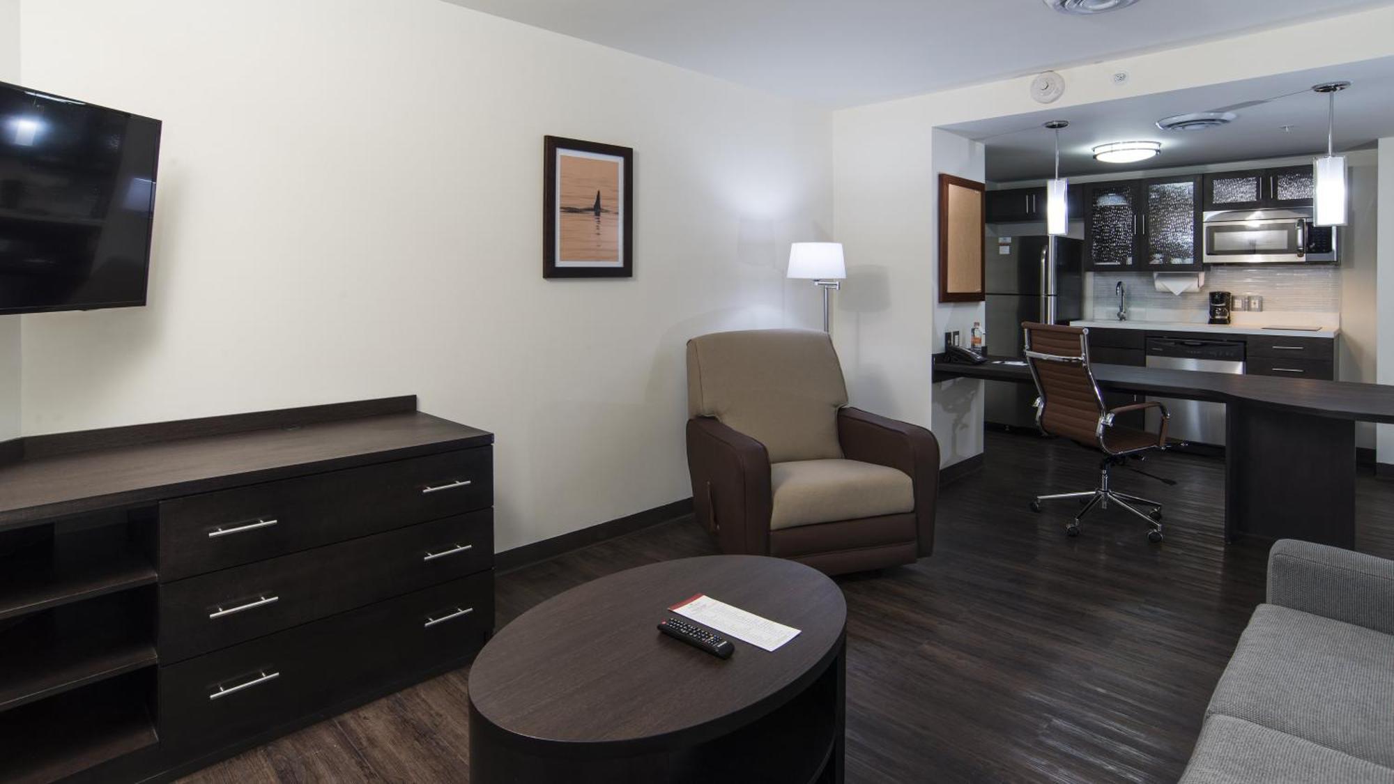 Candlewood Suites - Celaya By Ihg Exterior foto